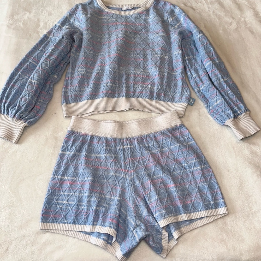 Blue Quilted Sweater and Shorts Set